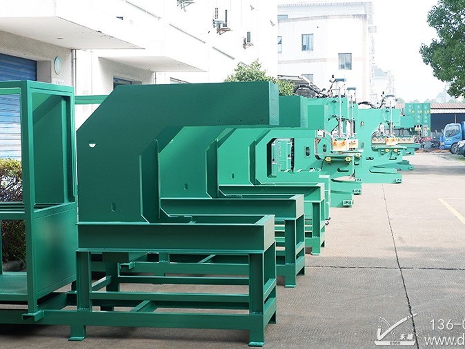 水池專(zhuān)用焊接機(jī)